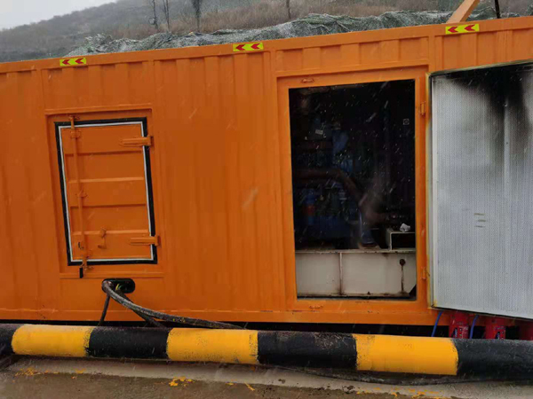 白城发电机出租 柴油发电机组电压低报警怎么办？