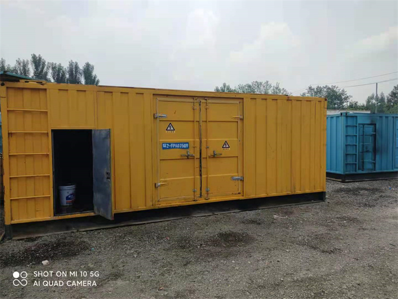 白城200KW柴油发电机组需要配备什么型号的电缆线？
