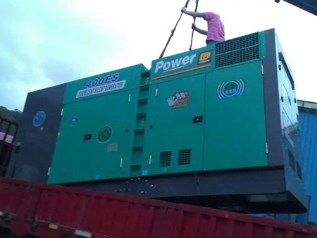 白城柴油发电机组转速不稳定时，如何对发动机进行维护？