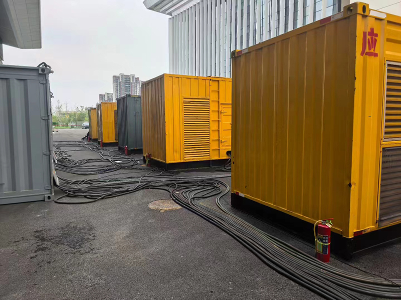 白城不同季节柴油发电机组保养有哪些注意事项？